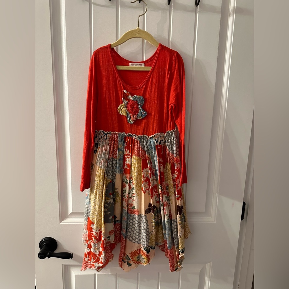 Girl’s dress